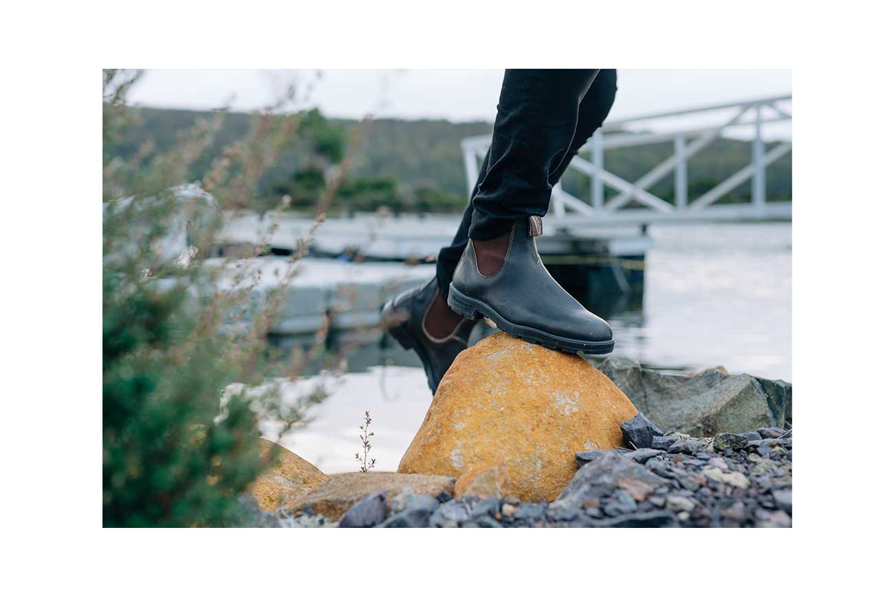 blundstone-500-originals-chelsea-boot-stout-brown image 6