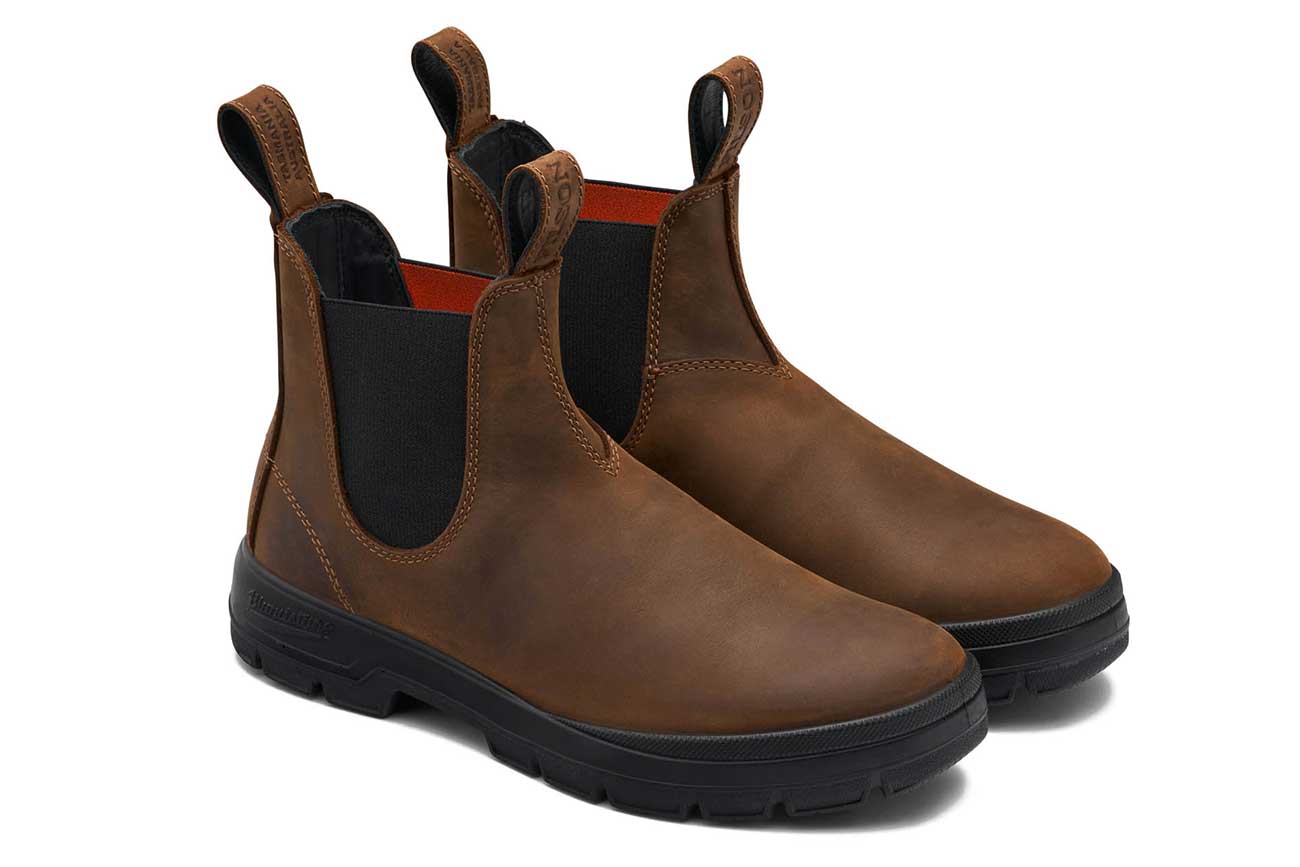 blundstone-2536-teak-oiled-nubuck-chelsea-boot-filson-x-blundstone image 2