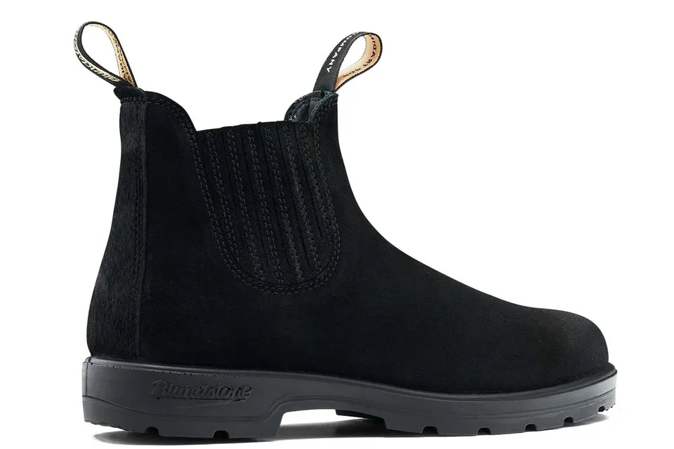 blundstone-2622-double-black-pony-x-pop-trading-chelsea-boot image 1