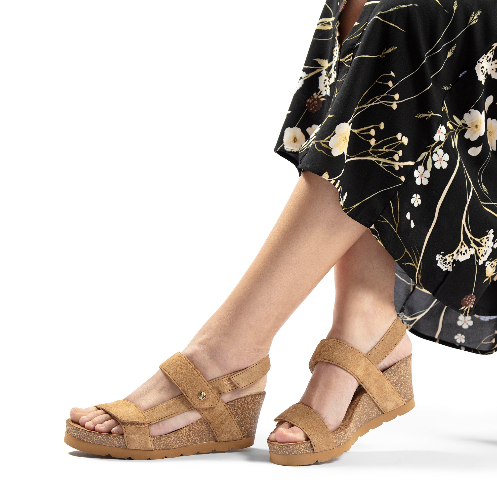 panama-jack-vilma-b2-keilsandalette-velour-camel image 2