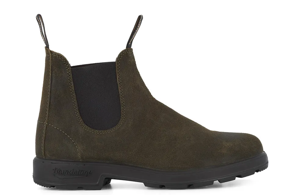 blundstone-1615-originals-chelsea-boot-dark-olive-suede image 1