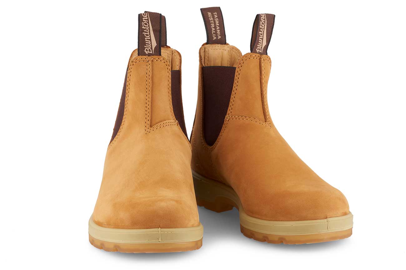blundstone-1318-wheat-nubuk-gumsole-chelsea-boot image 2