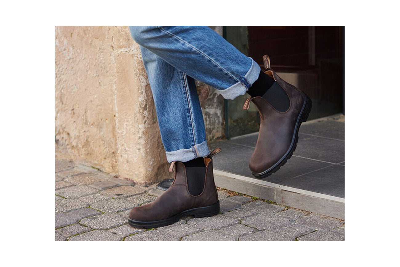 blundstone-2340-brown-classics-chelsea-boot image 4